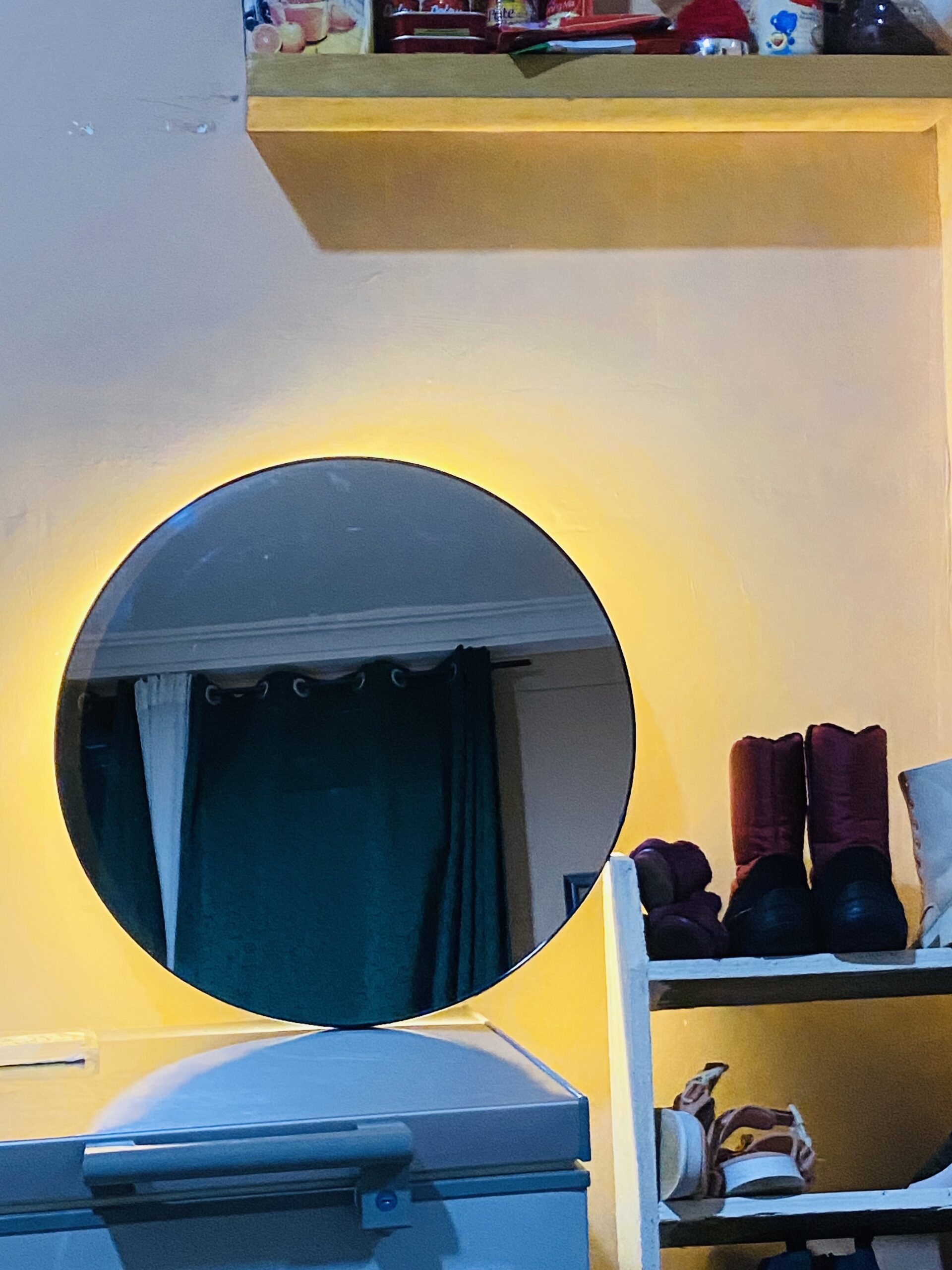Round Mirrors LED light