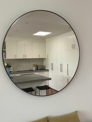Round Decorative Mirrors