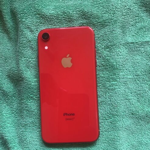 Red IPhone XR 64gb UK Used