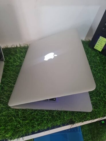 Apple MacBook 256gb Uk Used