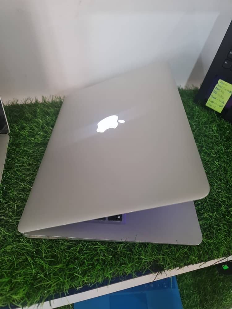 Apple MacBook 256gb Uk Used