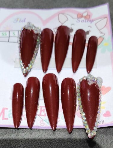 Long and Strong press on nails