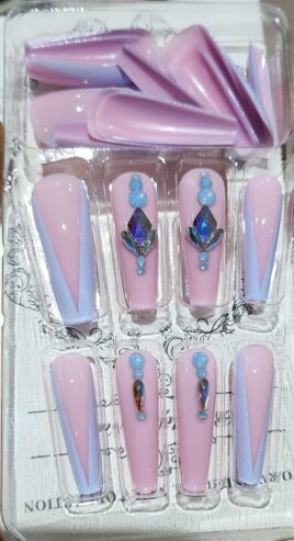 Press on nails more options