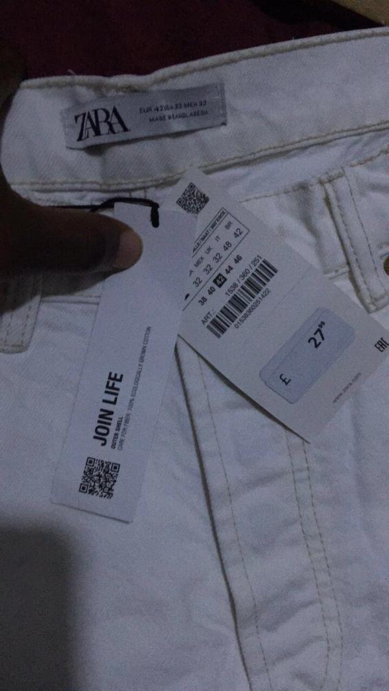 Clean Brand-New ZARA White Shirt and Jeans for Sale.
