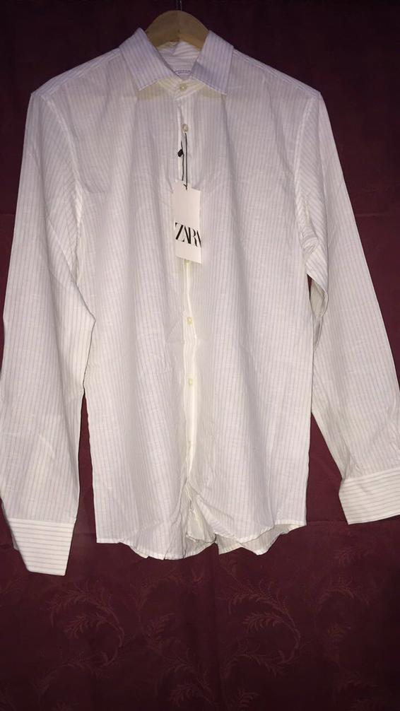 Clean Brand-New ZARA White Shirt and Jeans for Sale.