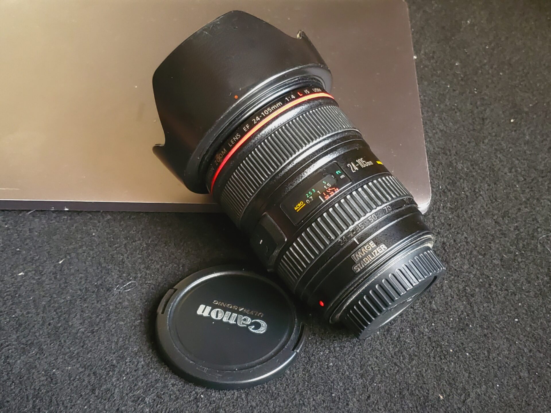 Used canon 24-105mm lens