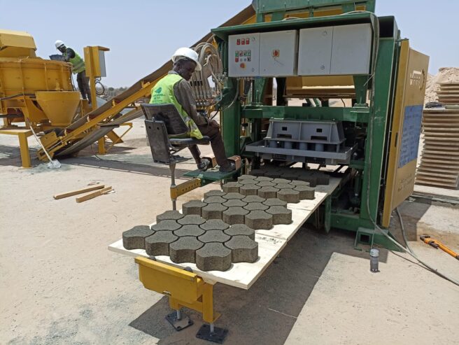 Economic Concrete Block Machine For Sale in Ghana